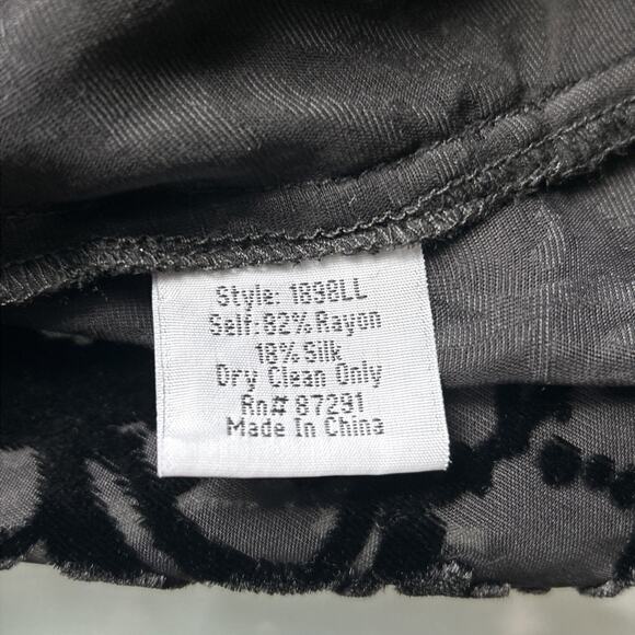 Johnny Was 4 Love and Liberty black Burnout Velvet Floral Silk Blend Top Size S - Picture 13 of 14